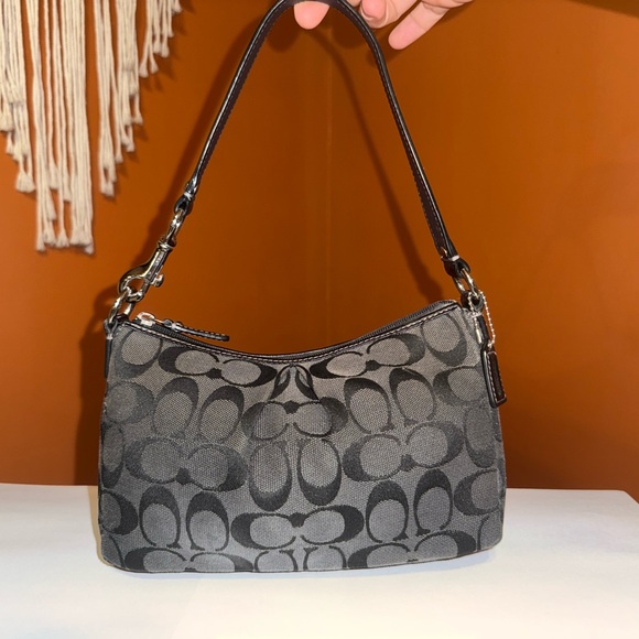 Coach Black and Gray Signature Shoulder Bag - Picture 5 of 7